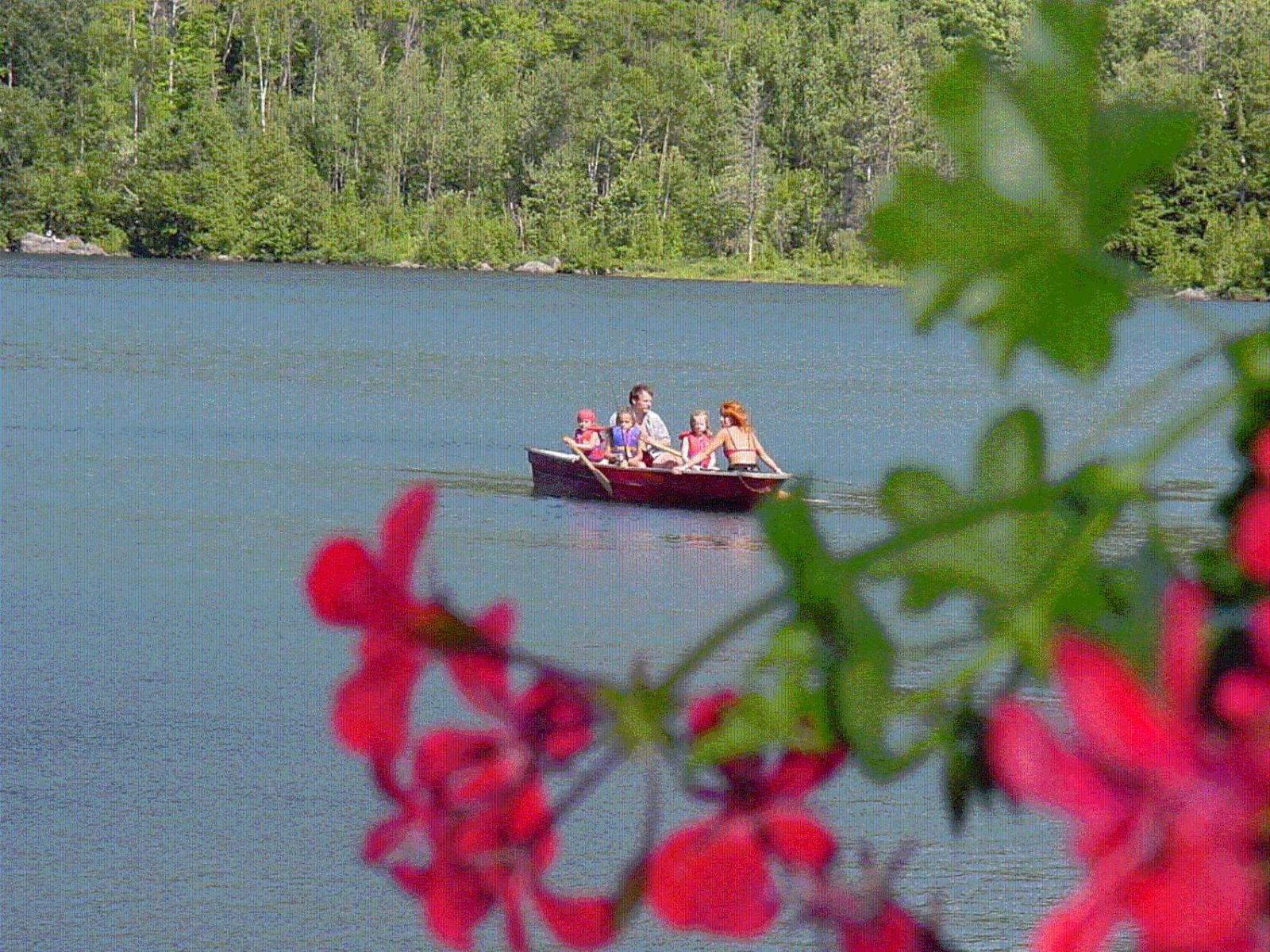 Auberge Du Lac Morency Saint Hippolyte Eksteriør billede
