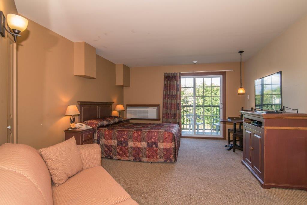 Auberge Du Lac Morency Saint Hippolyte Eksteriør billede