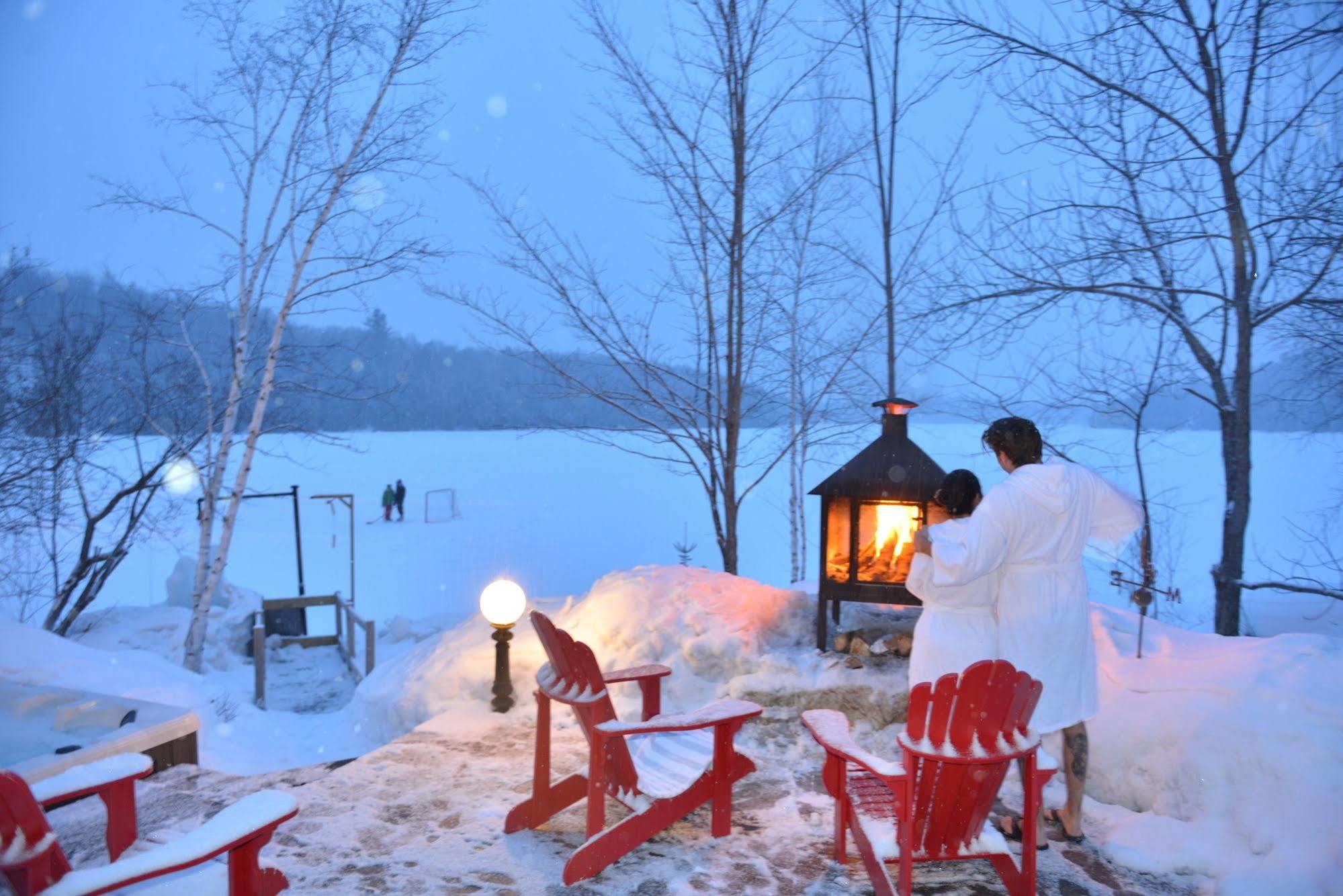 Auberge Du Lac Morency Saint Hippolyte Eksteriør billede